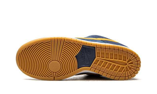Nike SB Dunk Low Barcelona