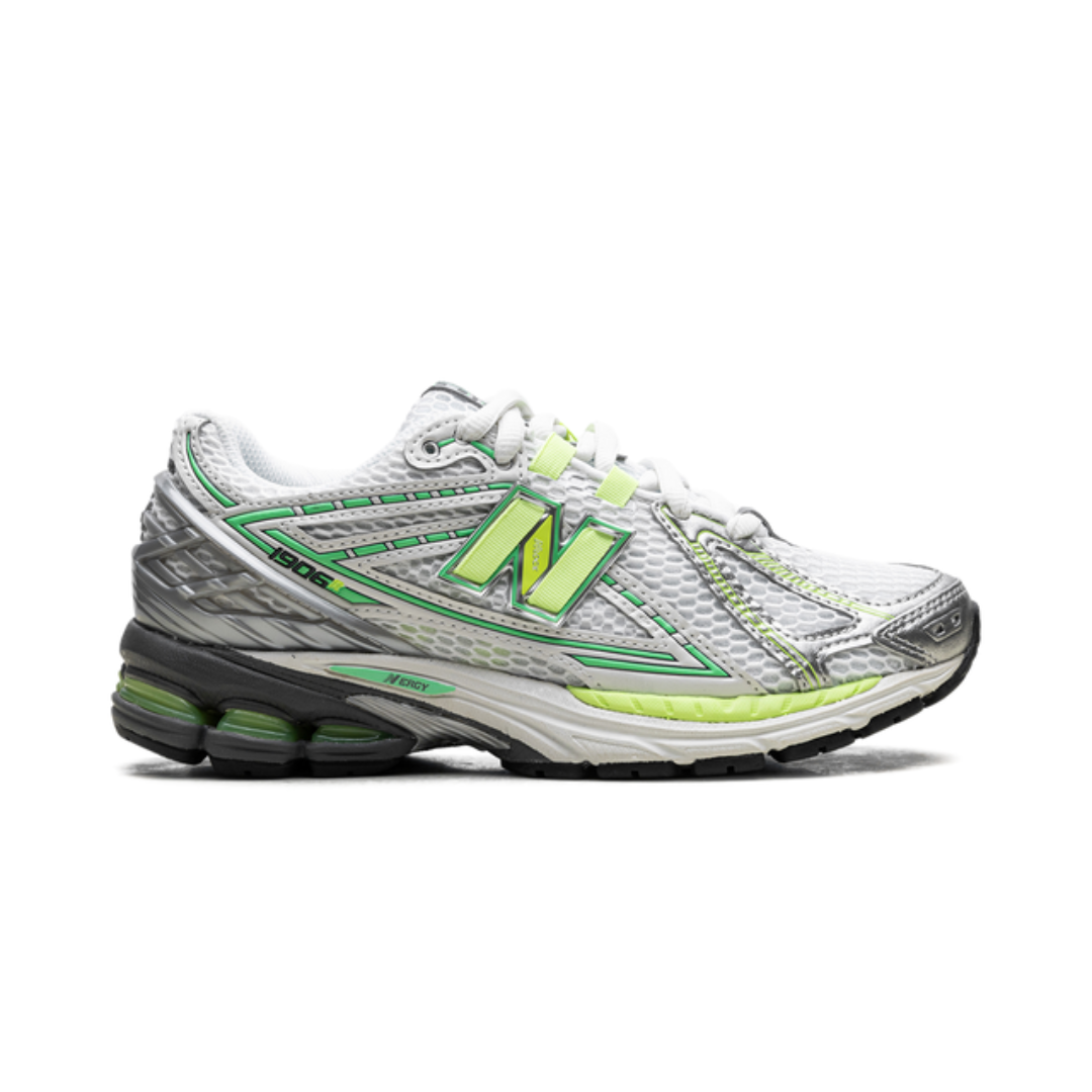 New Balance 1906R Black Silver