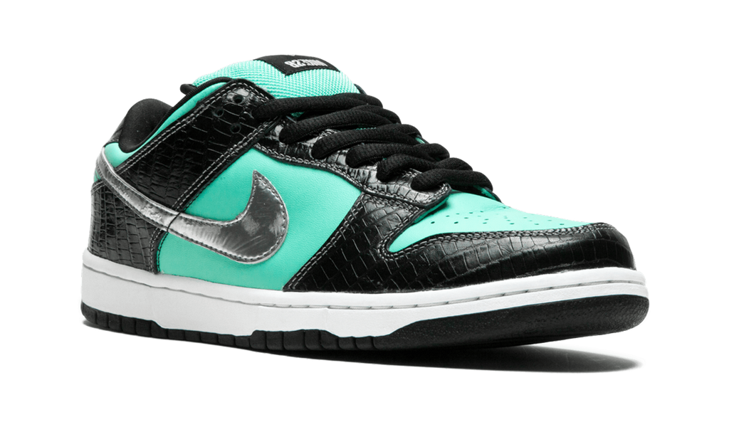 Nike SB Dunk Low Diamond Supply Co Aqua Blue