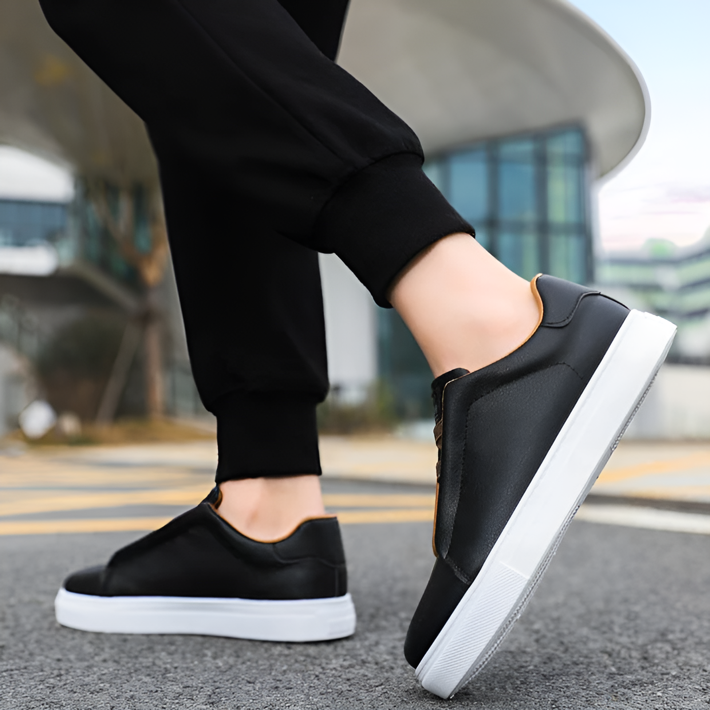Men’s Classic Sneakers