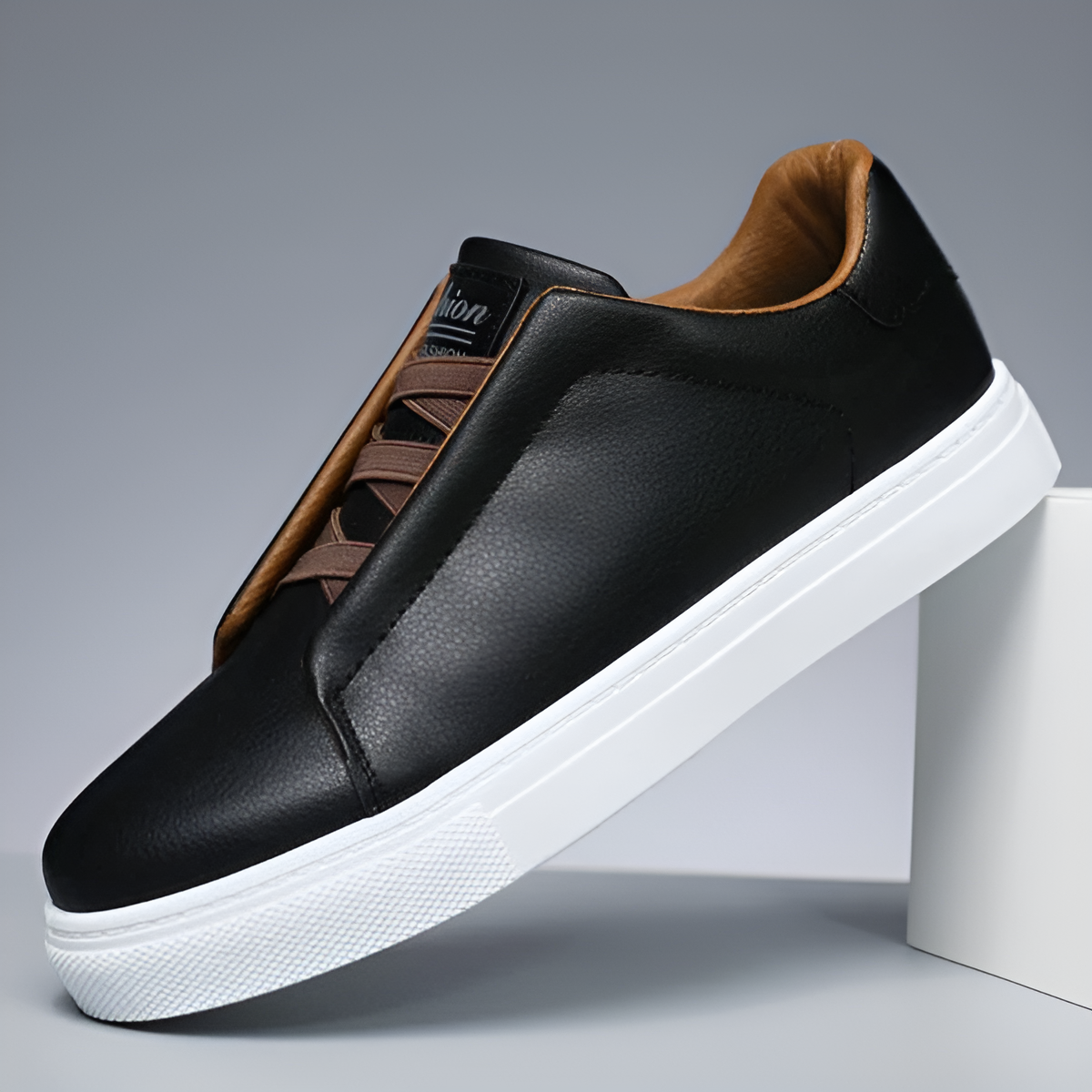 Men’s Classic Sneakers