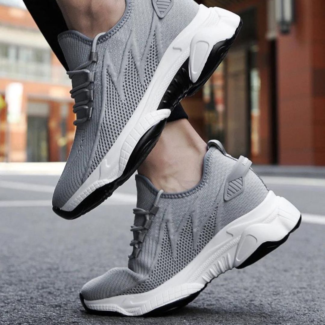 Men’s Clean Sneakers