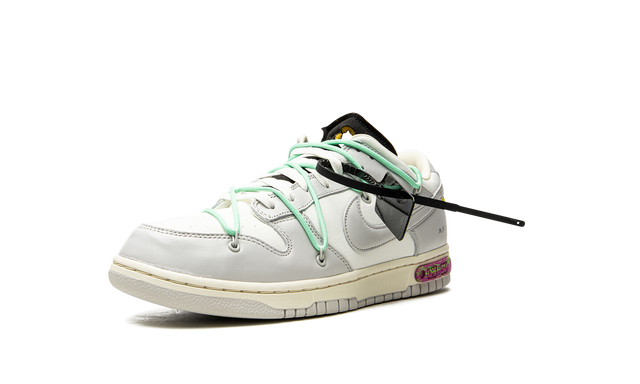 Nike Dunk Low Off White