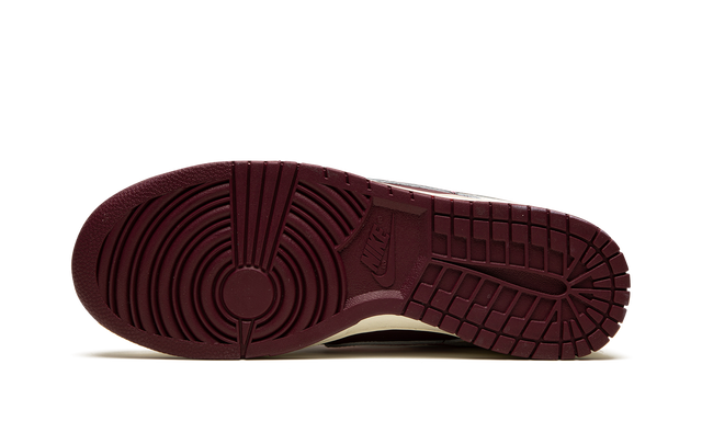 Nike Dunk Low Valentine S Day