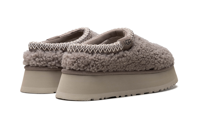 Ugg Maxi Curly Tazz Smoke Plum