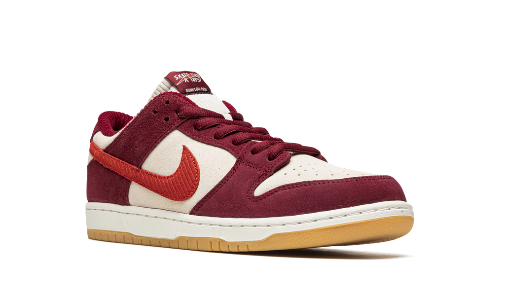 Nike SB Dunk Low Skate Like A Girl
