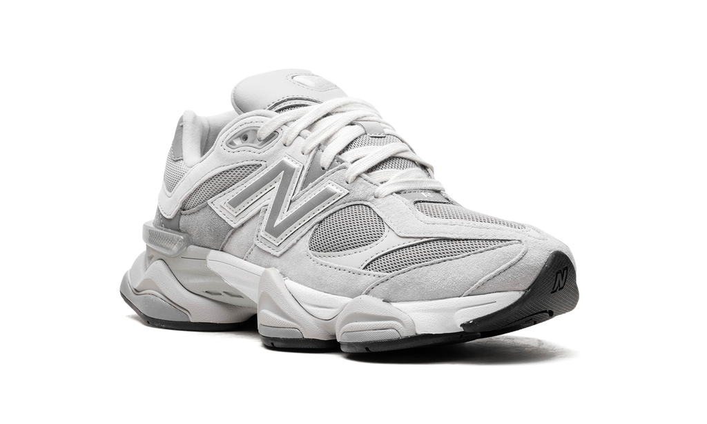 New Balance 9060 Moonbeam
