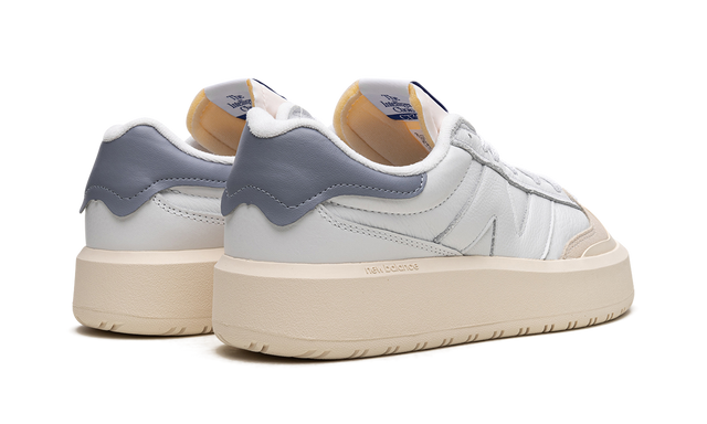 New Balance 302 Reflective