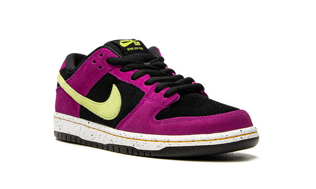 Nike SB Dunk Low Acg Earth Red Plum
