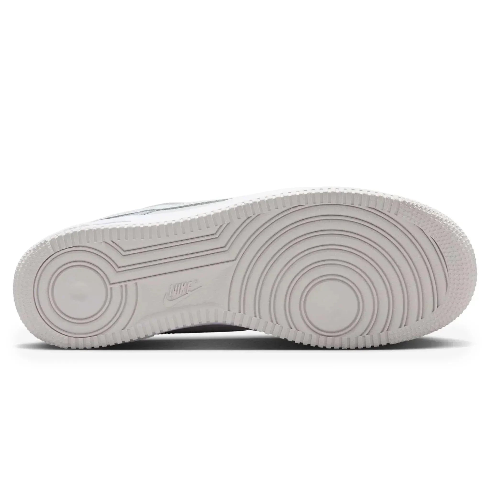 Nike Air Force 1 Low 07 LV8 Wolf Grey Patent