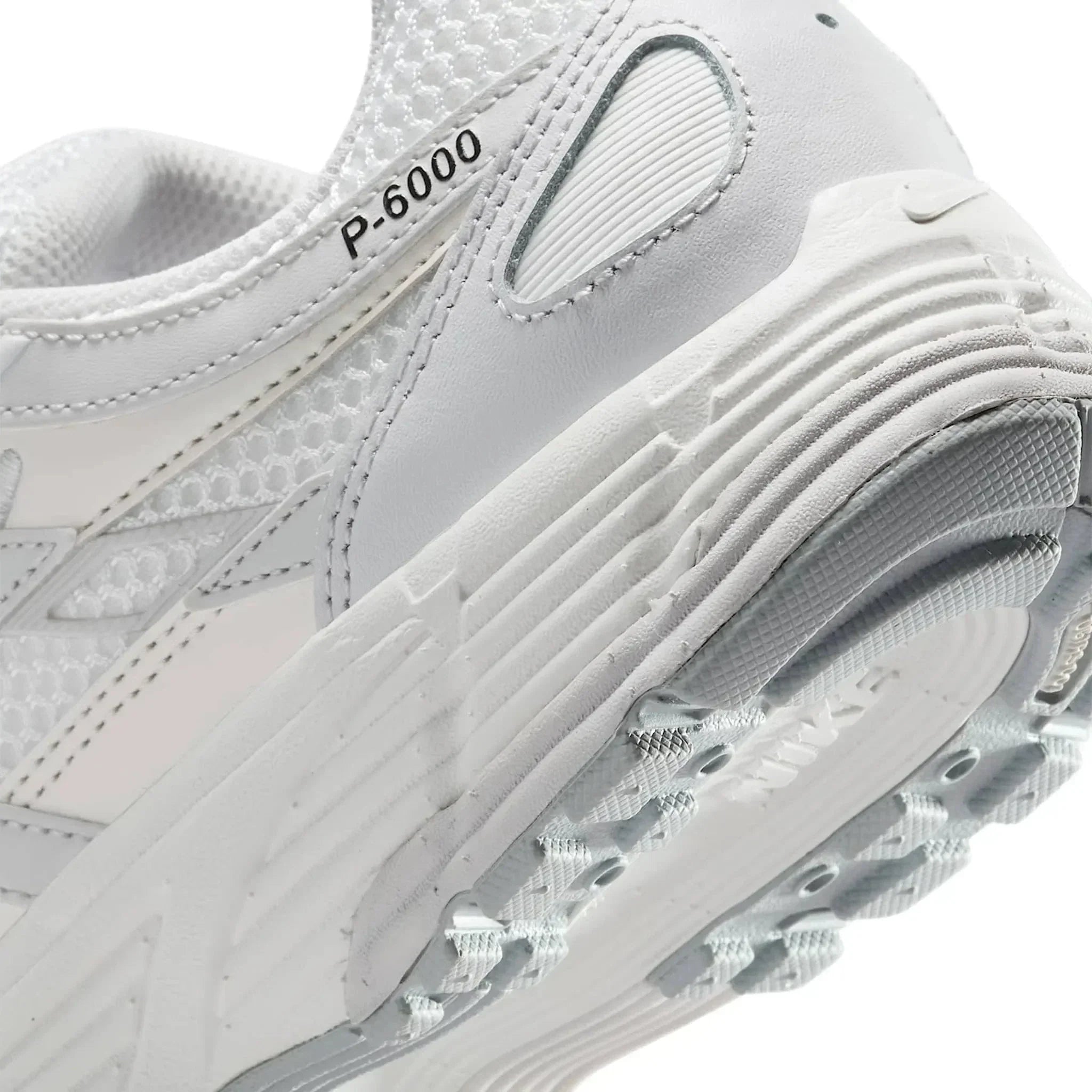 Nike P 6000 SE Summit White Vast Grey