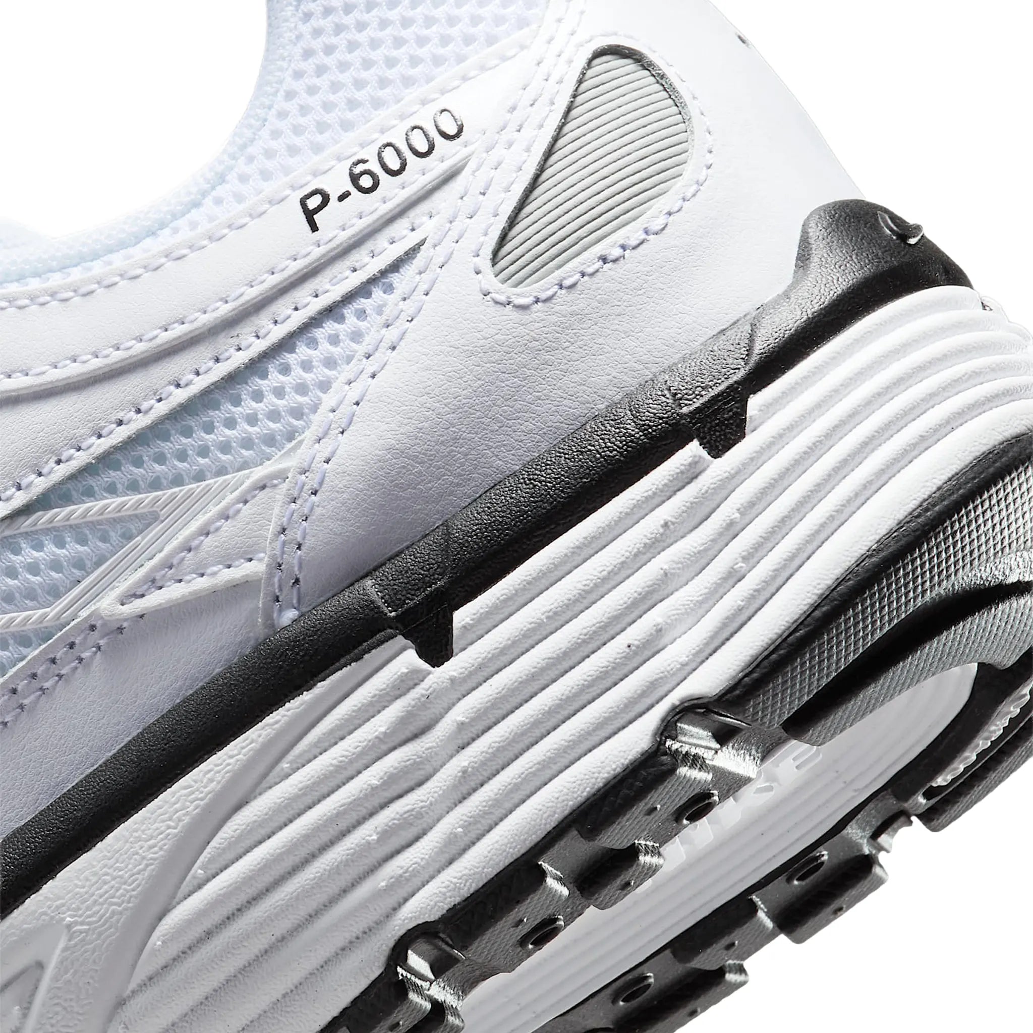 Nike P 6000 White Metallic Silver Black