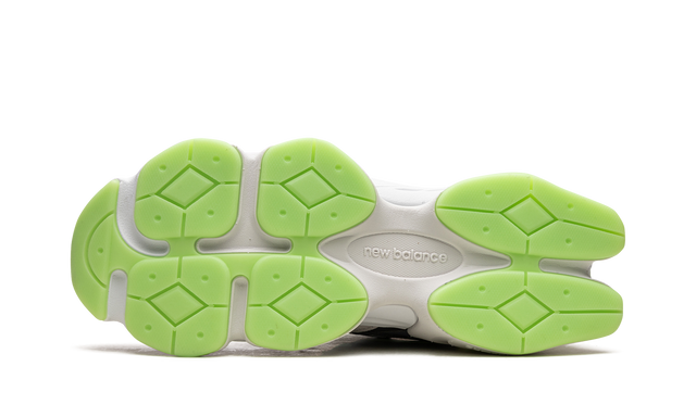 New Balance 9060 Dtlr Glow