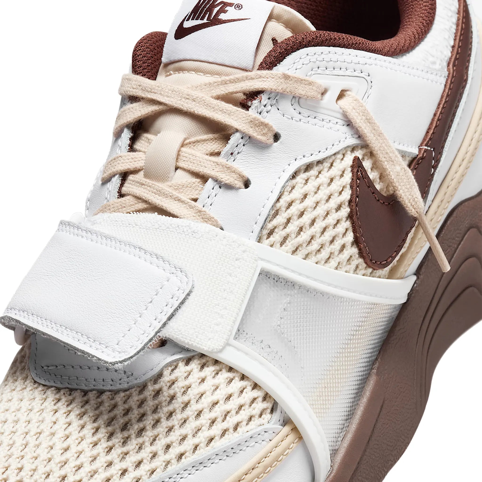Travis Scott X Nike Zoom Field Jaxx Light Chocolate