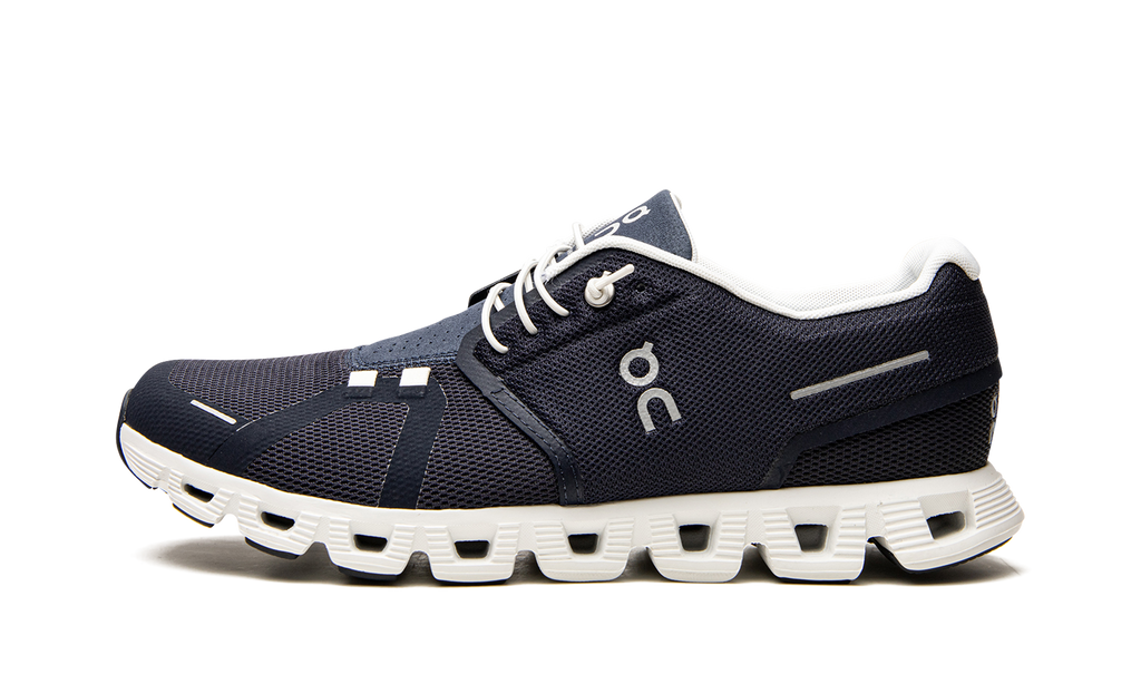 On Running Cloudnova Undyed White