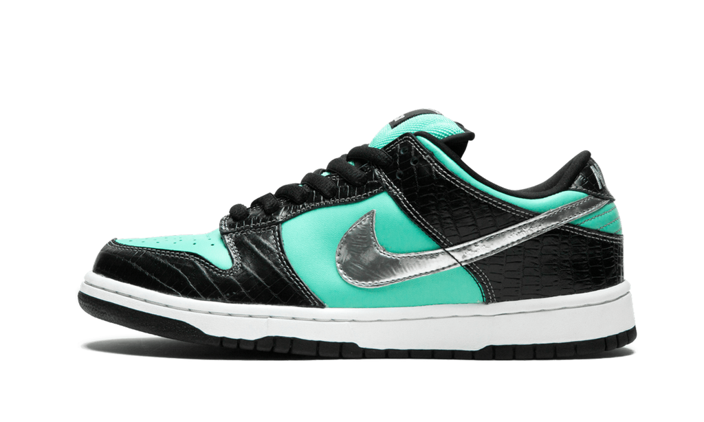 Nike Dunk Low Diamond Supply Co