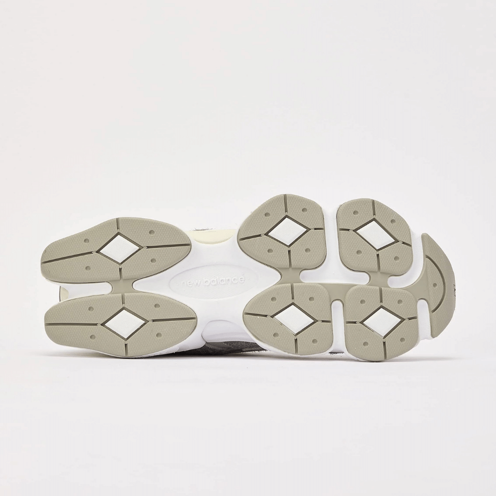 New Balance 9060 Beige