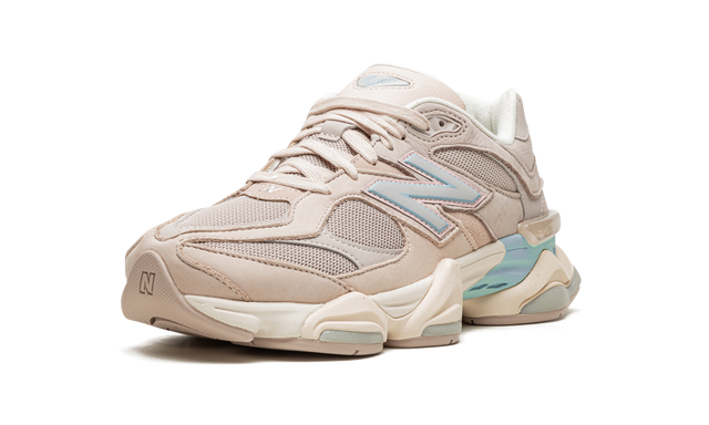 New Balance 9060 Butterscotch