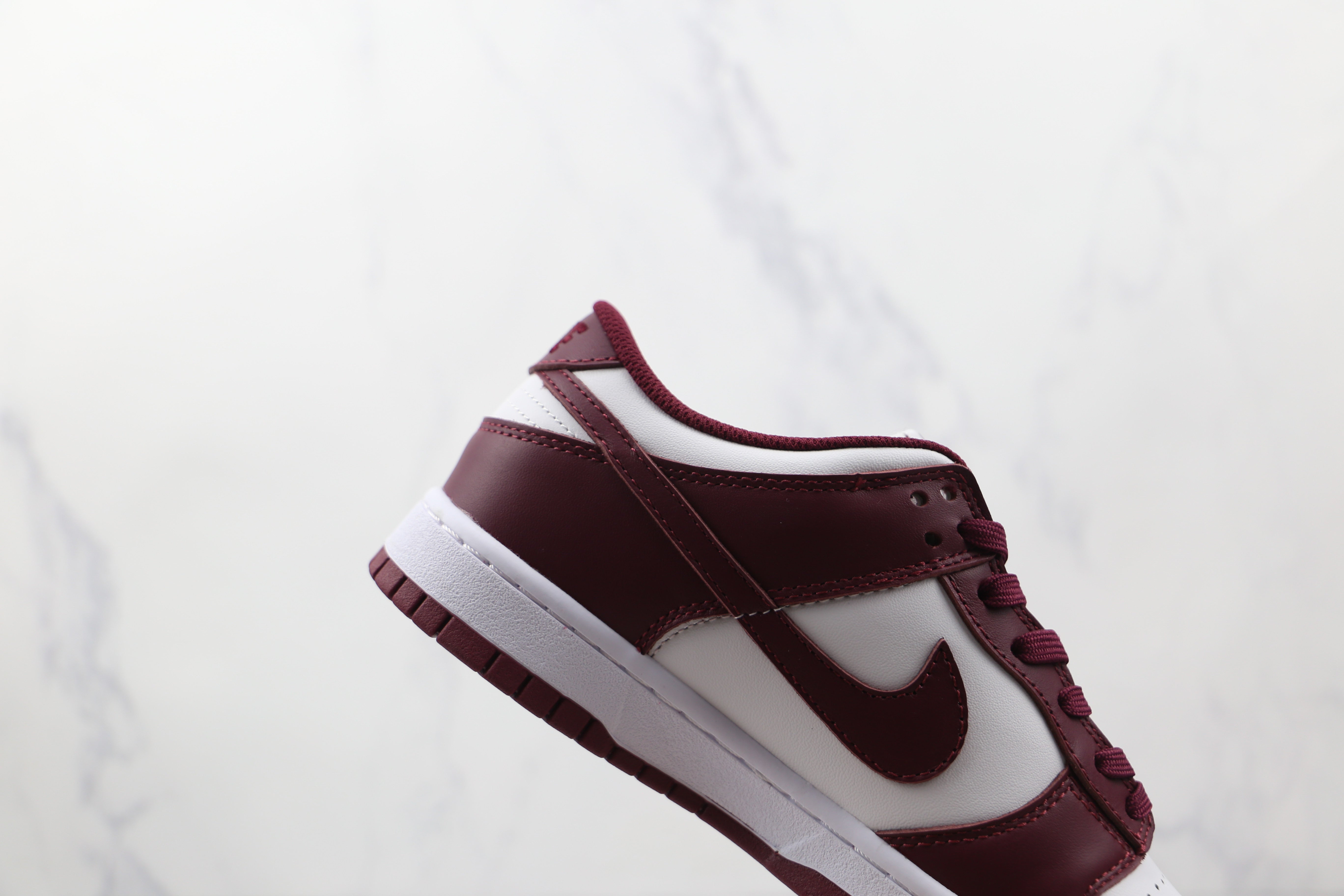 Nike Dunk Low Burgundy