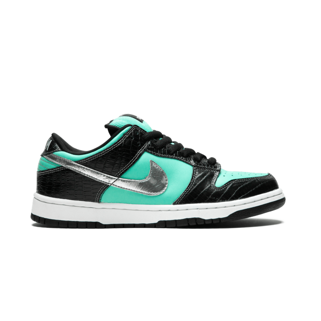 Nike SB Dunk Low Diamond Supply Co Aqua Blue