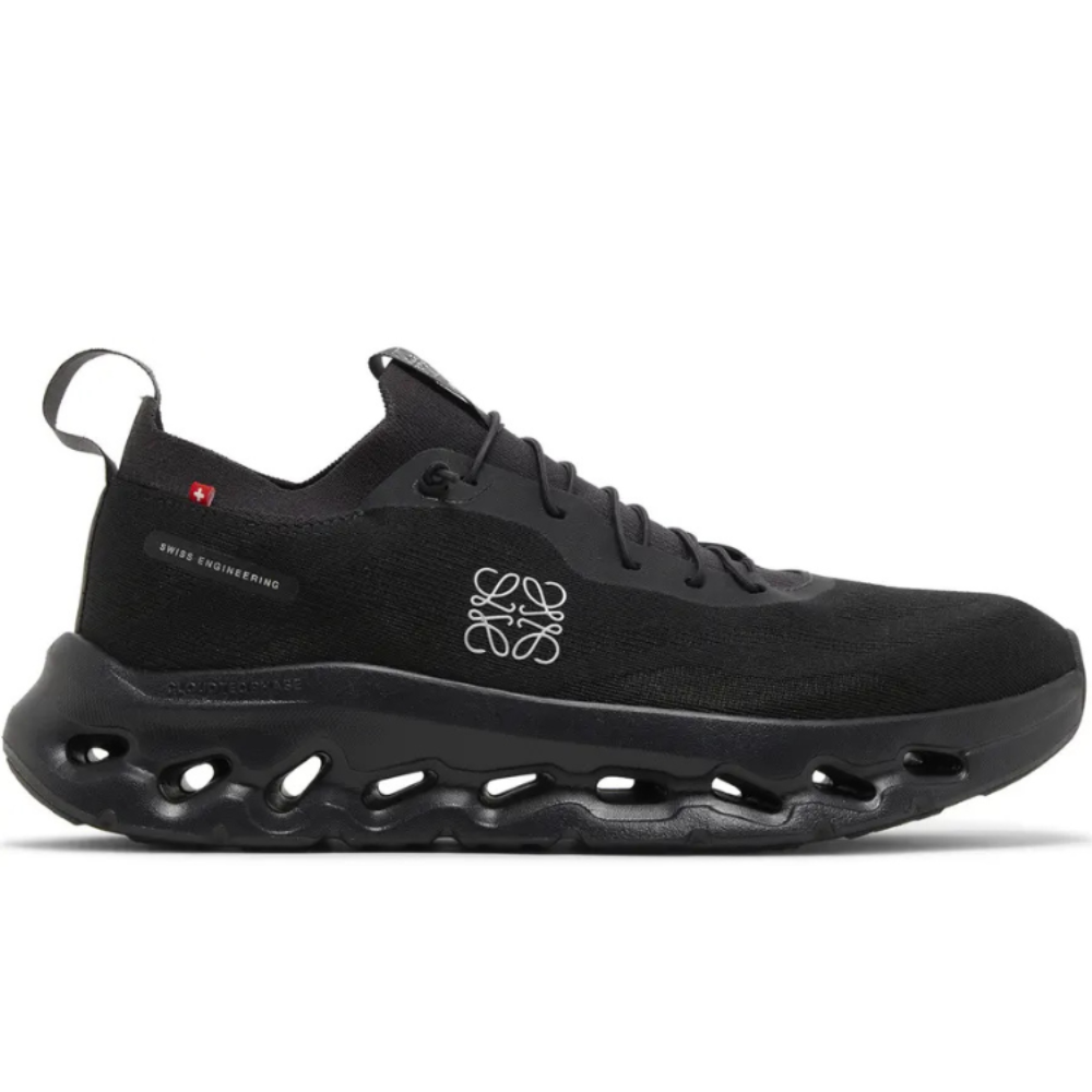 On X Loewe Cloudtilt Black