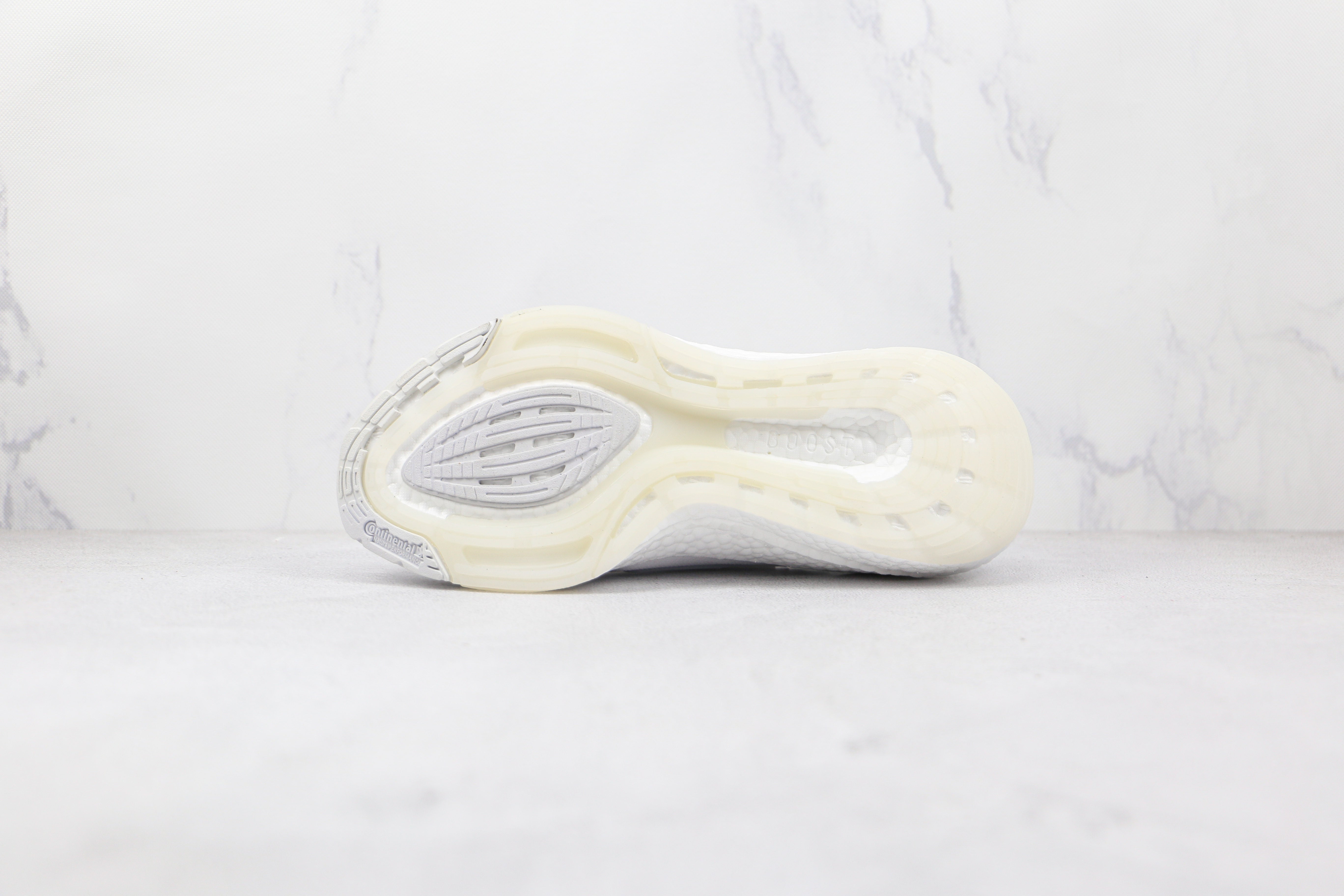 Adidas Ultraboost 22 Triple White
