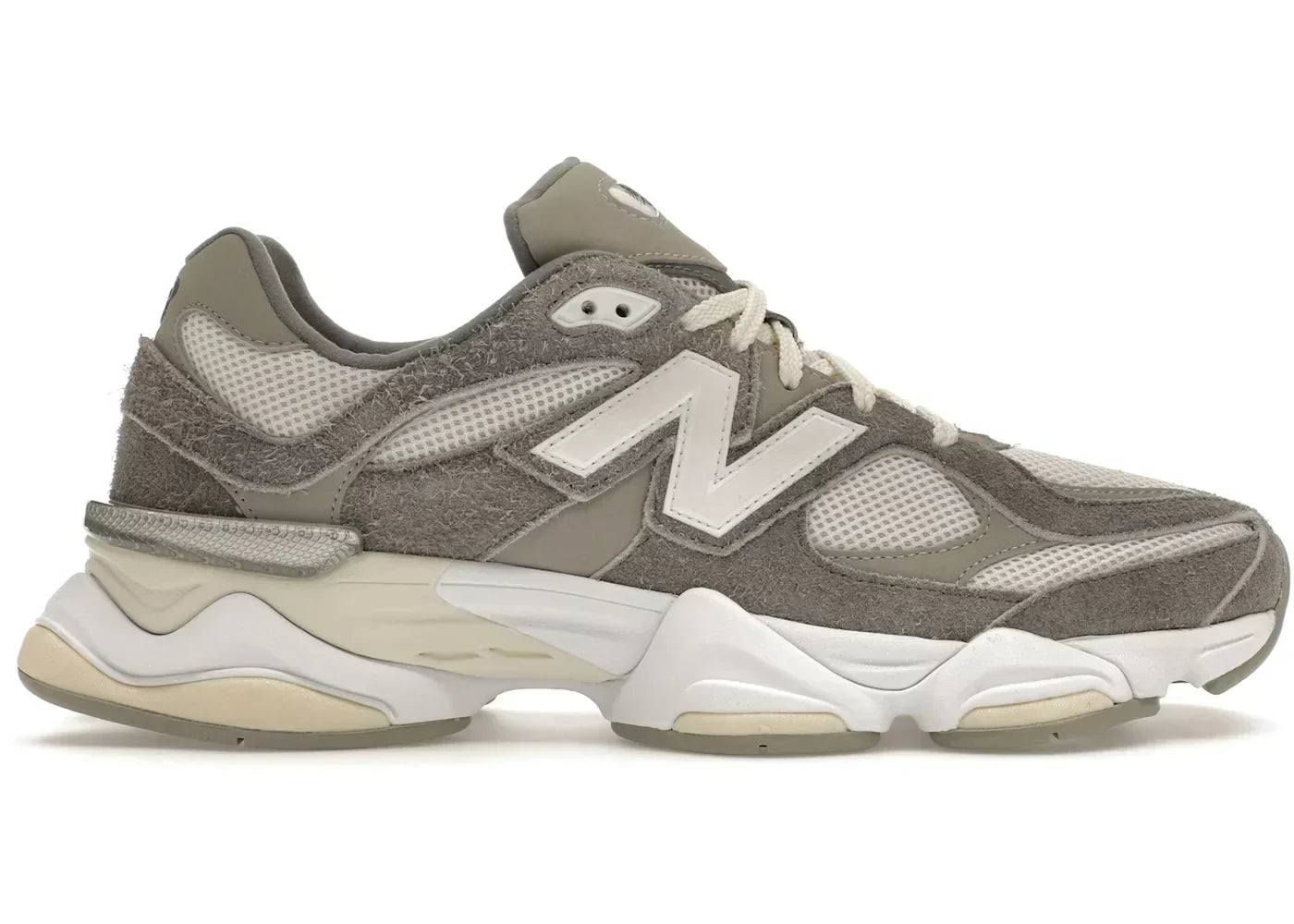 New Balance 9060 Beige