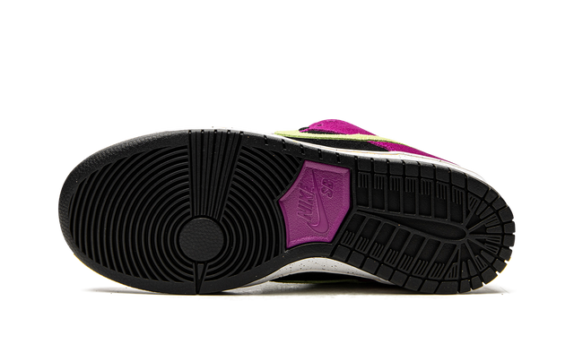 Nike SB Dunk Low Acg Earth Red Plum
