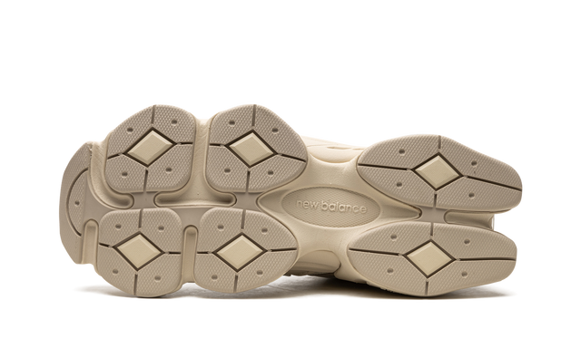 New Balance 9060 Grey Dove Black And Silver Metallic