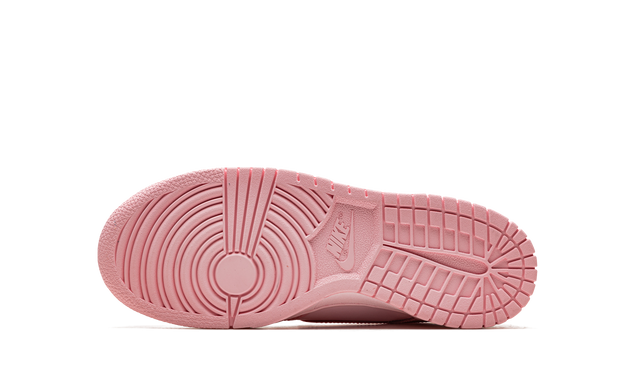 Nike Dunk Low Triple Pink