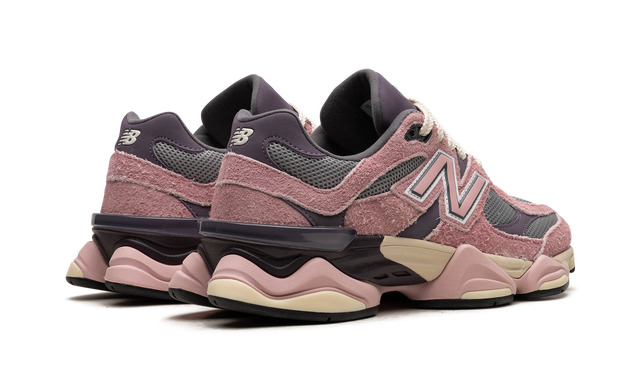 New Balance 9060 Vintage Rose