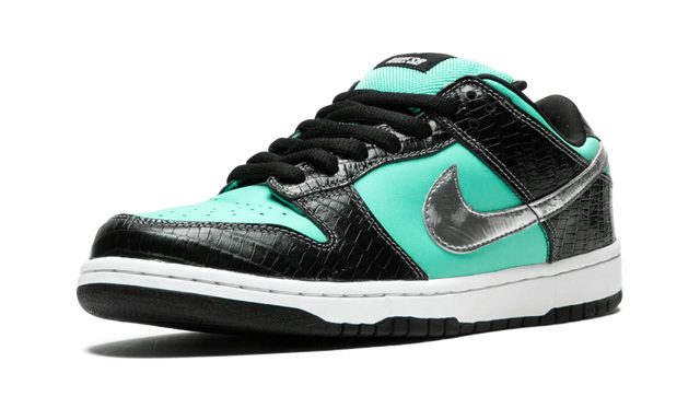 Nike Dunk Low Diamond Supply Co