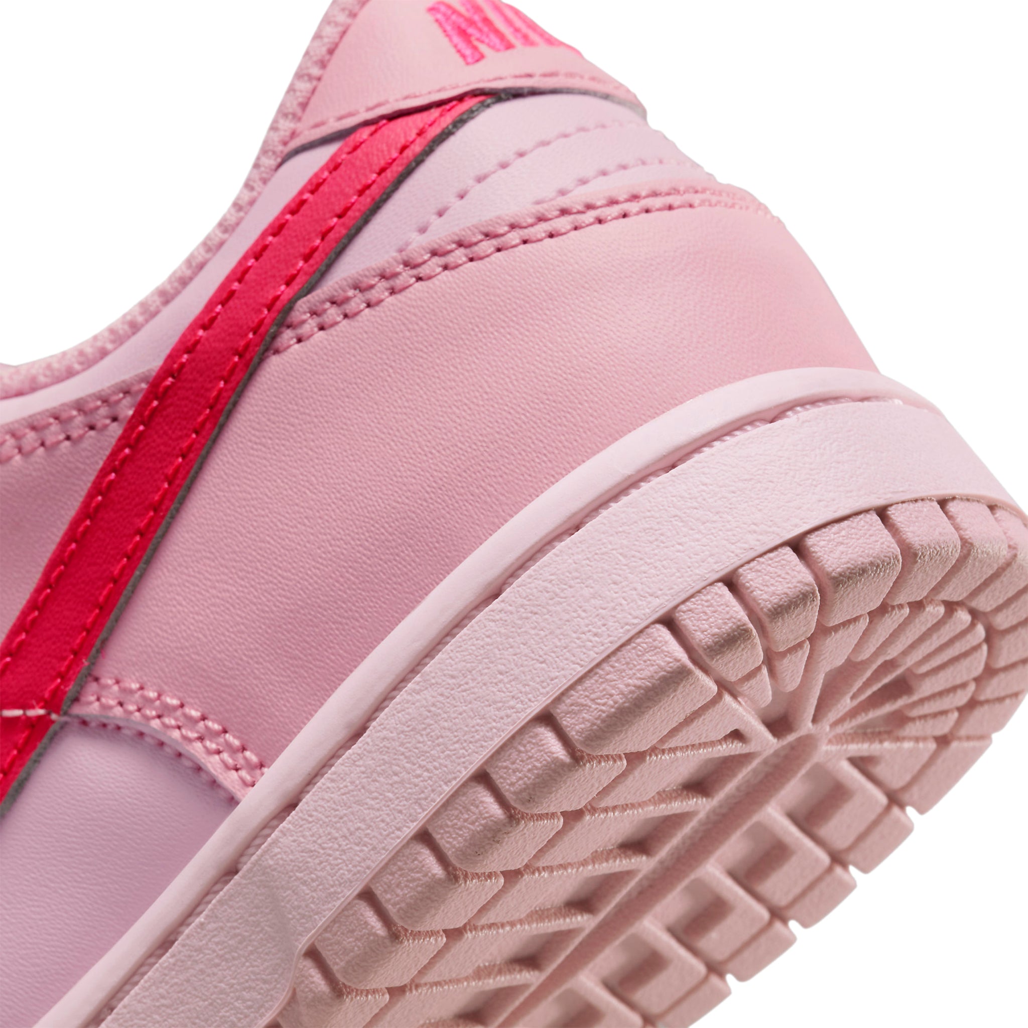 Nike Dunk Low Triple Pink PS