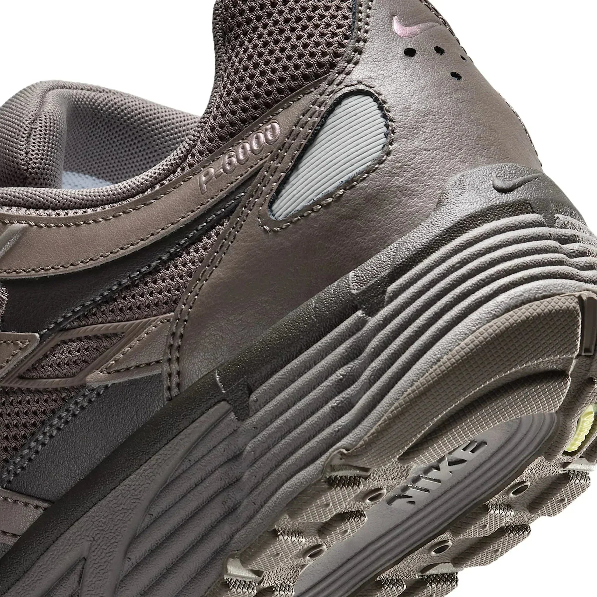 Nike P 6000 Cave Stone