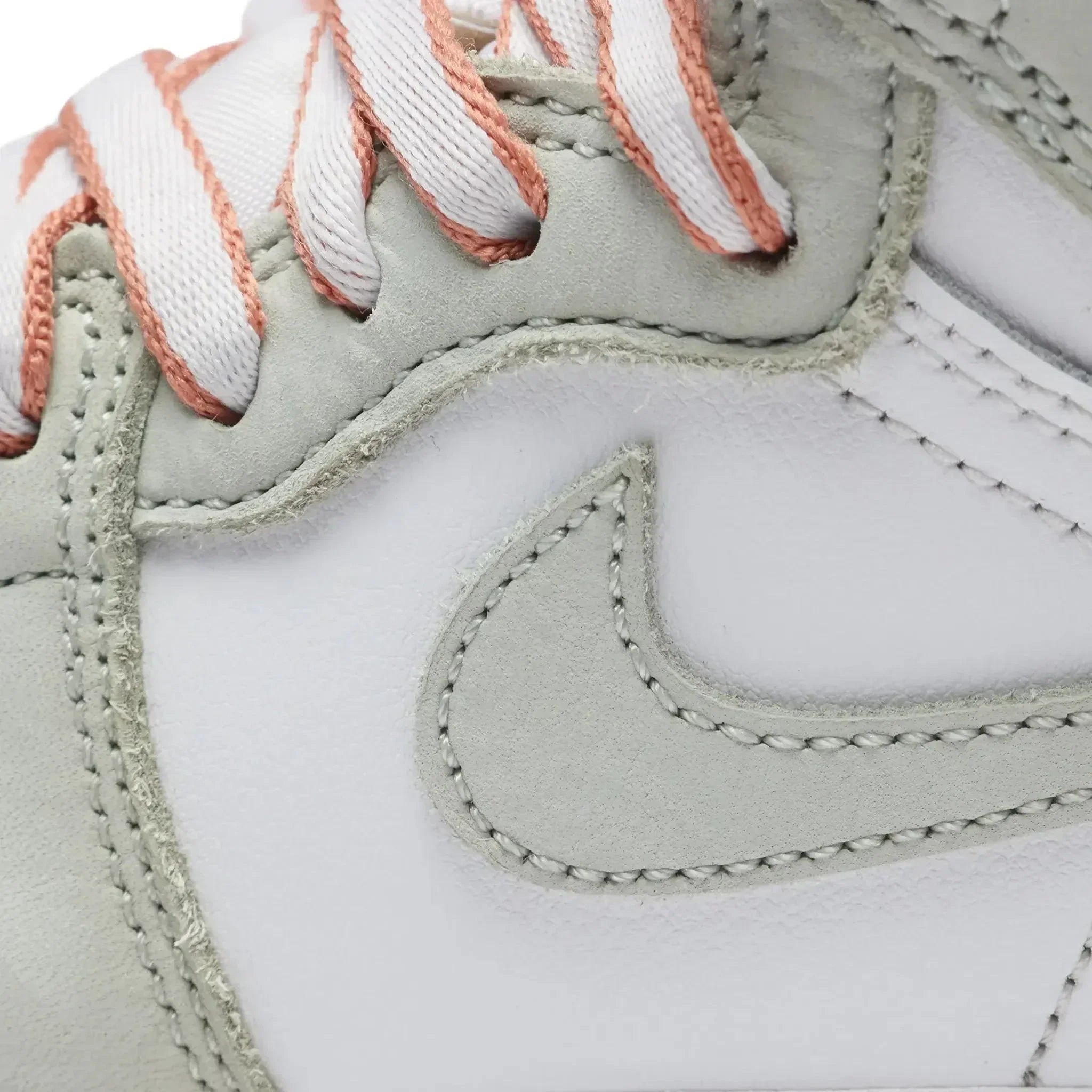Preloved Air Jordan 1 Retro High OG Seafoam PS