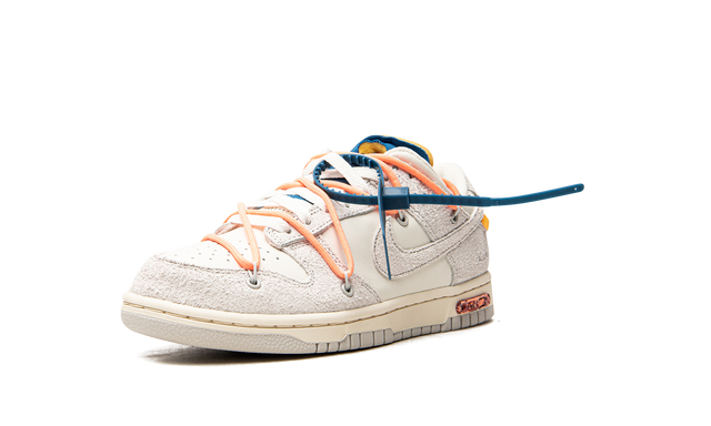 Nike Dunk Low Off White