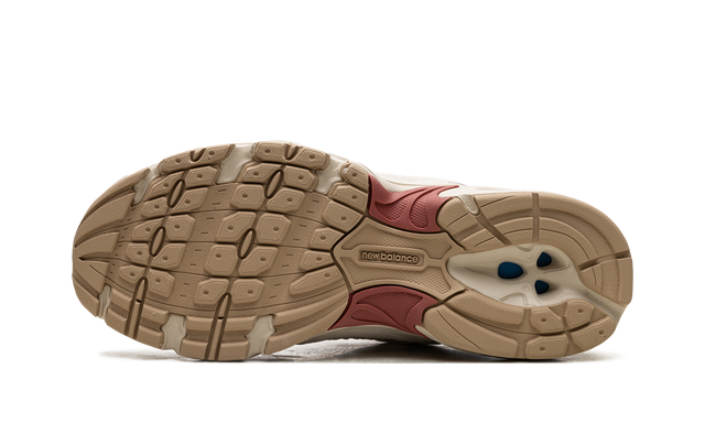 New Balance 530 Sea Salt Marsh Green