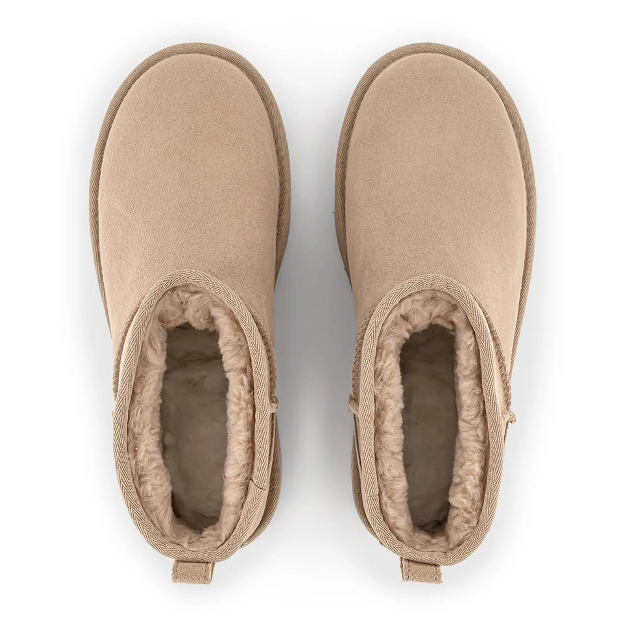 Ugg Classic Ultra Mini Platform Sand