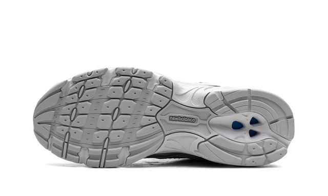 New Balance 530 White Silver