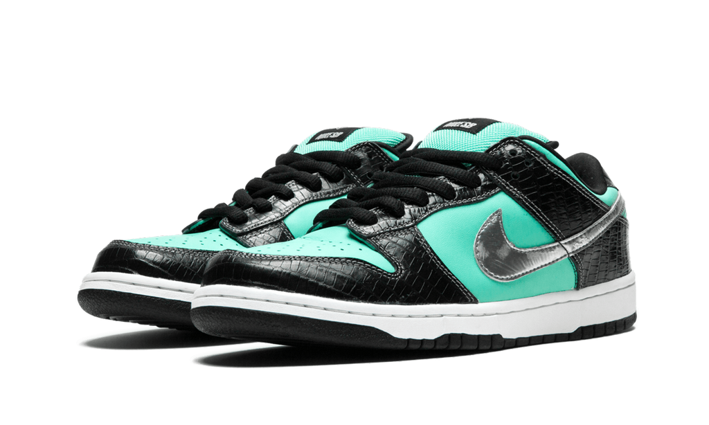Nike Dunk Low Diamond Supply Co